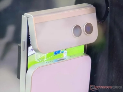 外折筆記本與手機(jī)外接鏡頭 MWC 2025的創(chuàng)意鉸鏈與未來生活